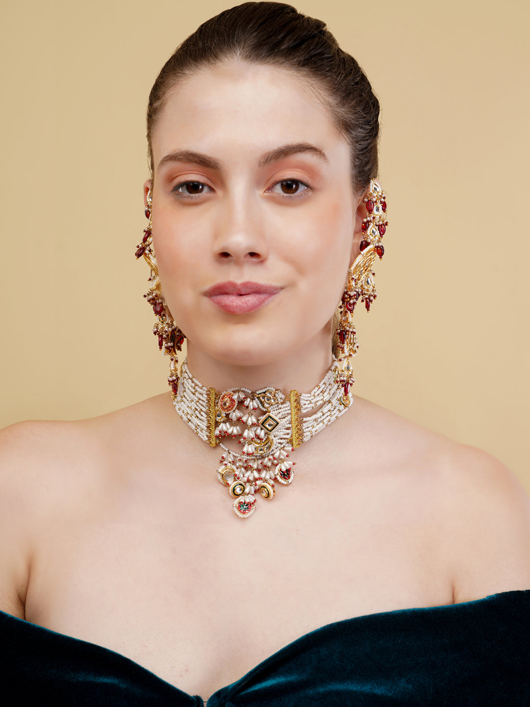 Masterpiece kundan and pearl amalgmation Choker with adjustable chain