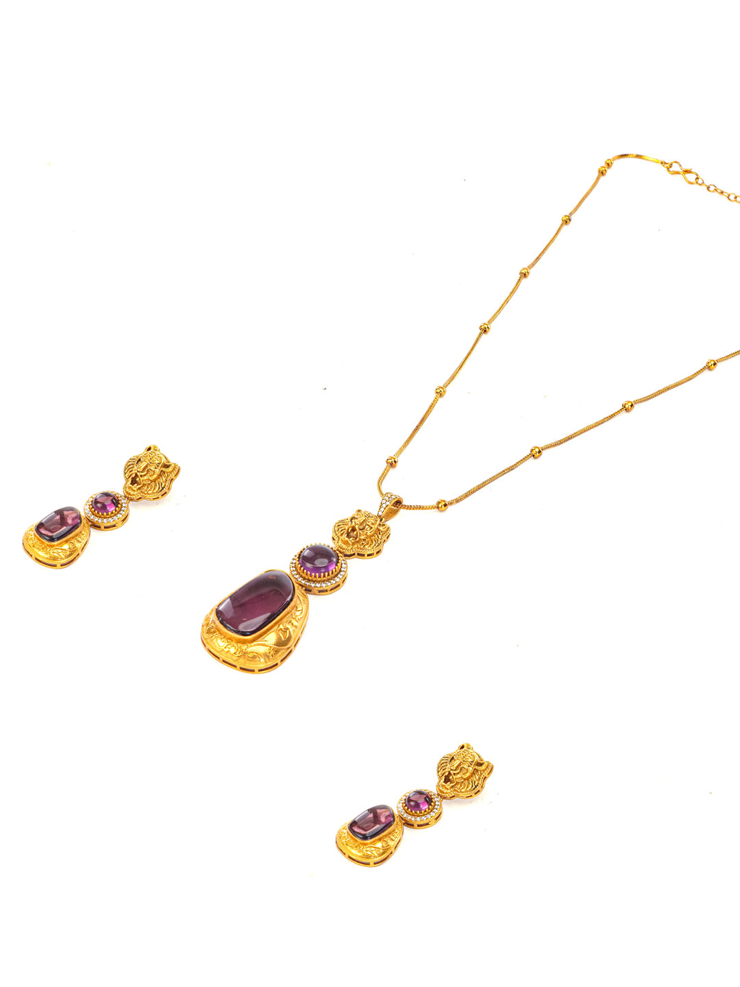 Maroon and Gold Moissanite Stones used with Tiger design Necklace and earrings set from Dugristyle Ruhaniyat By Dugran