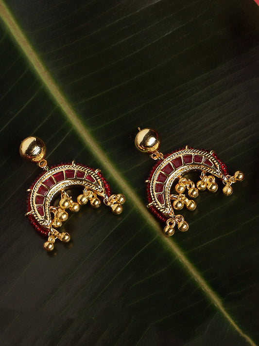 Red and Gold Kundan Earring with Golden Hangings from Dugristyle Ruhaniyat By Dugran