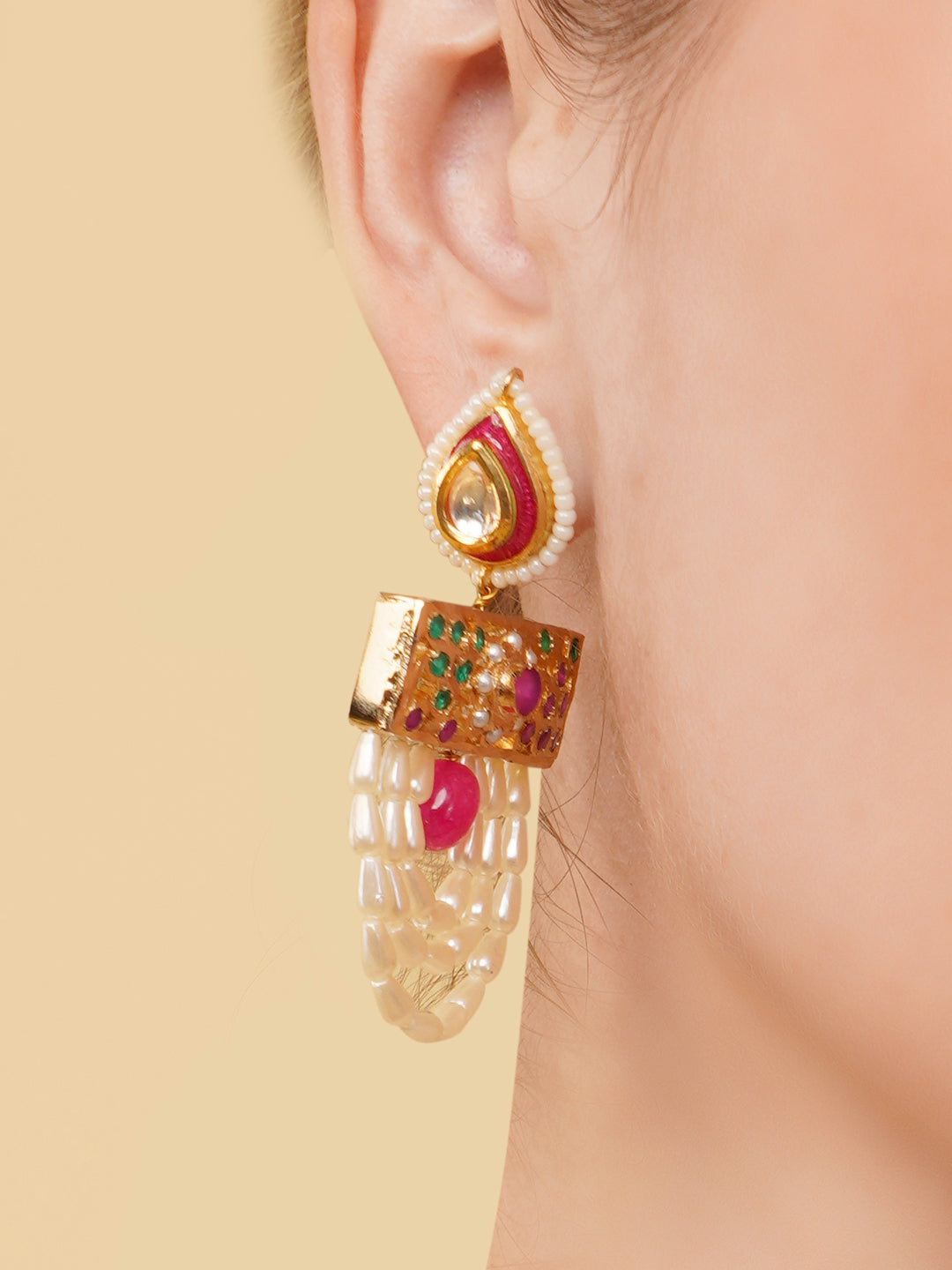 Jadau Earring with Pearl work and kundan touch