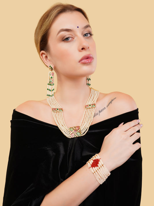 Jadau Earring with kundan drop shaped tikra and meenakari touch
