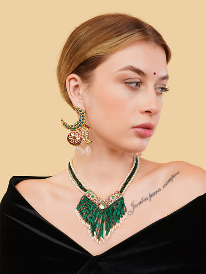 Chand Shaped kundan earringwith natural stone work