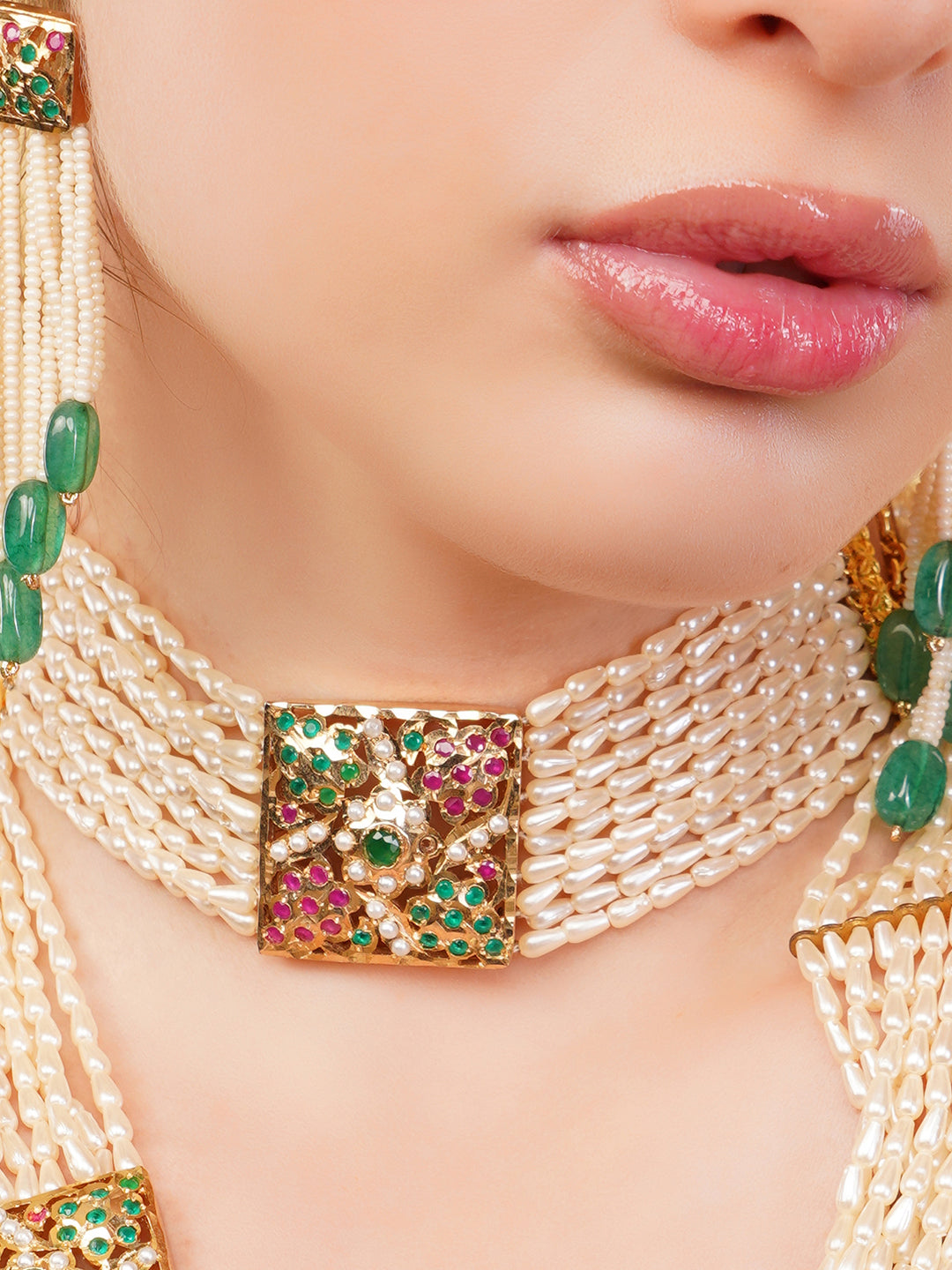 Jadau Setting Choker with Pearl lines and Adjustable Chain