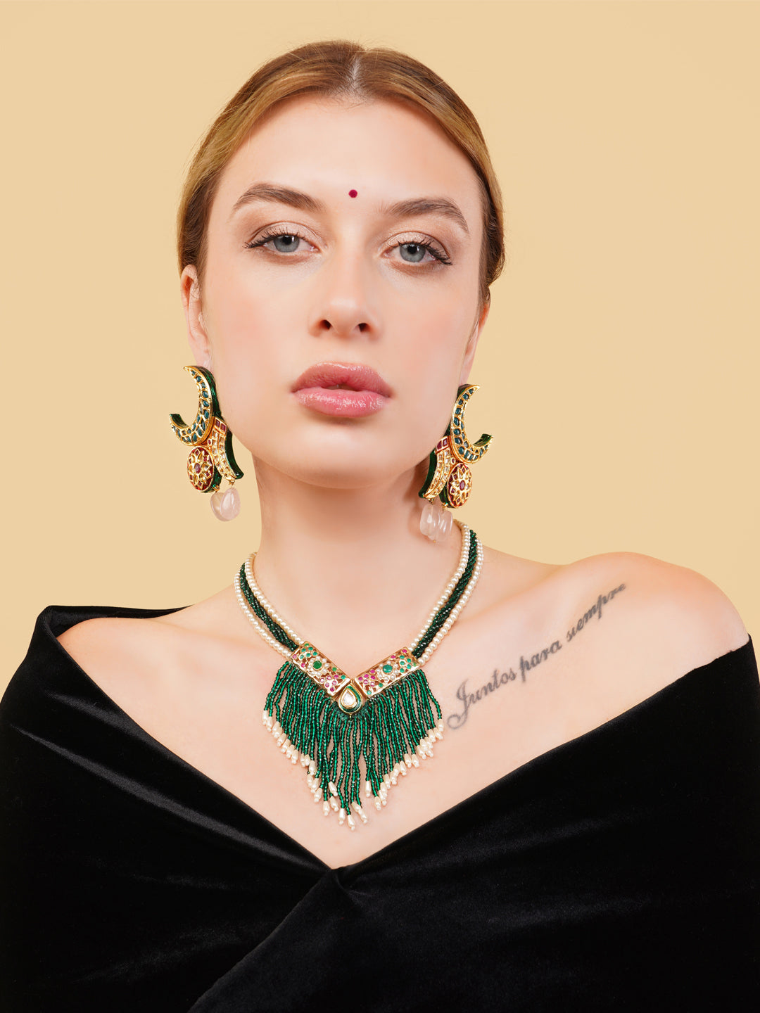 Green and Red Jadau Necklace with Faux Emerald lines and handmade adjustable dori from Dugristyle Ruhaniyat By Dugran