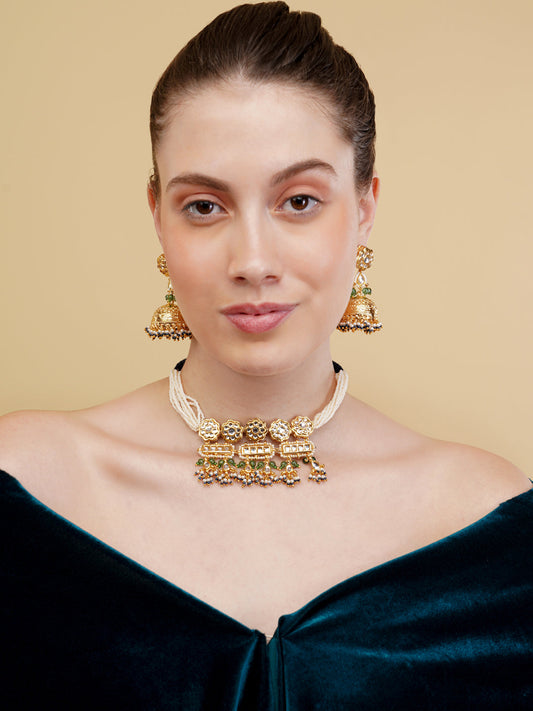 Green and Blue Kundan necklace with pearls lines comlimeted with handmade dori from Dugristyle Ruhaniyat By Dugran