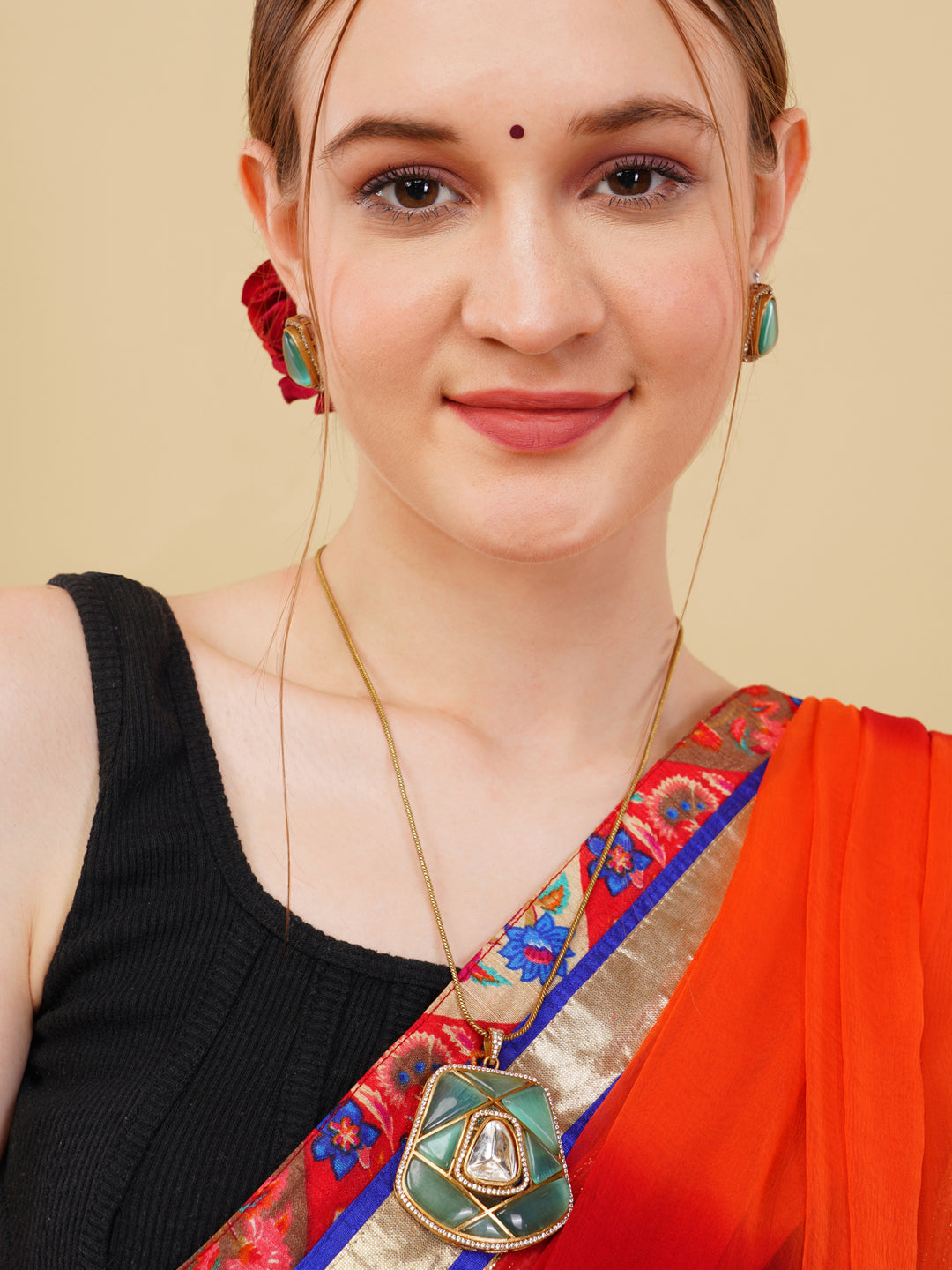 Green and Gold Moissanite Stones used with Stripe design Necklace and earrings set from Dugristyle Ruhaniyat By Dugran